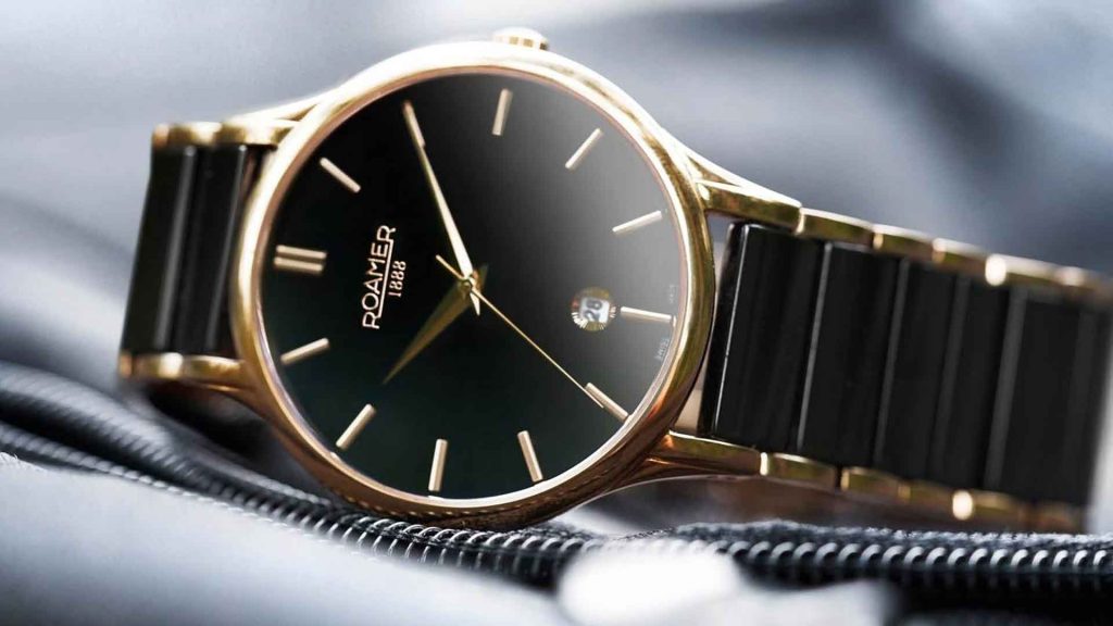 نحوه مراقبت از ساعت مچی رومر