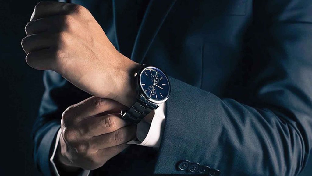 چگونگی ست کردن ساعت مچی با استایل